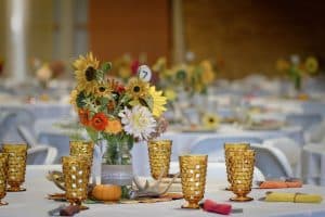 WI-Wedding-SunflowerHill-Sunflowers-Bouquet-Horns-Reception-Centerpieces